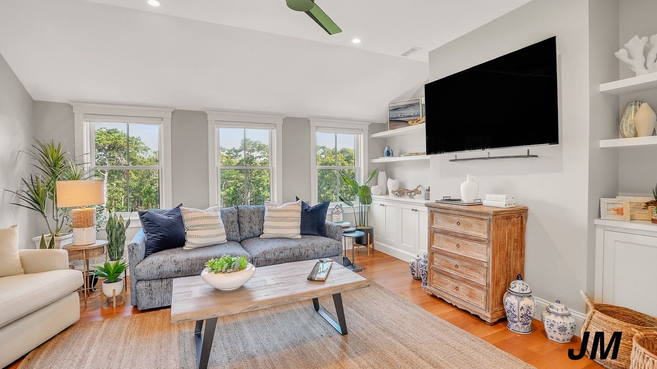 Photo of Livingroom in Lagoon Heights
