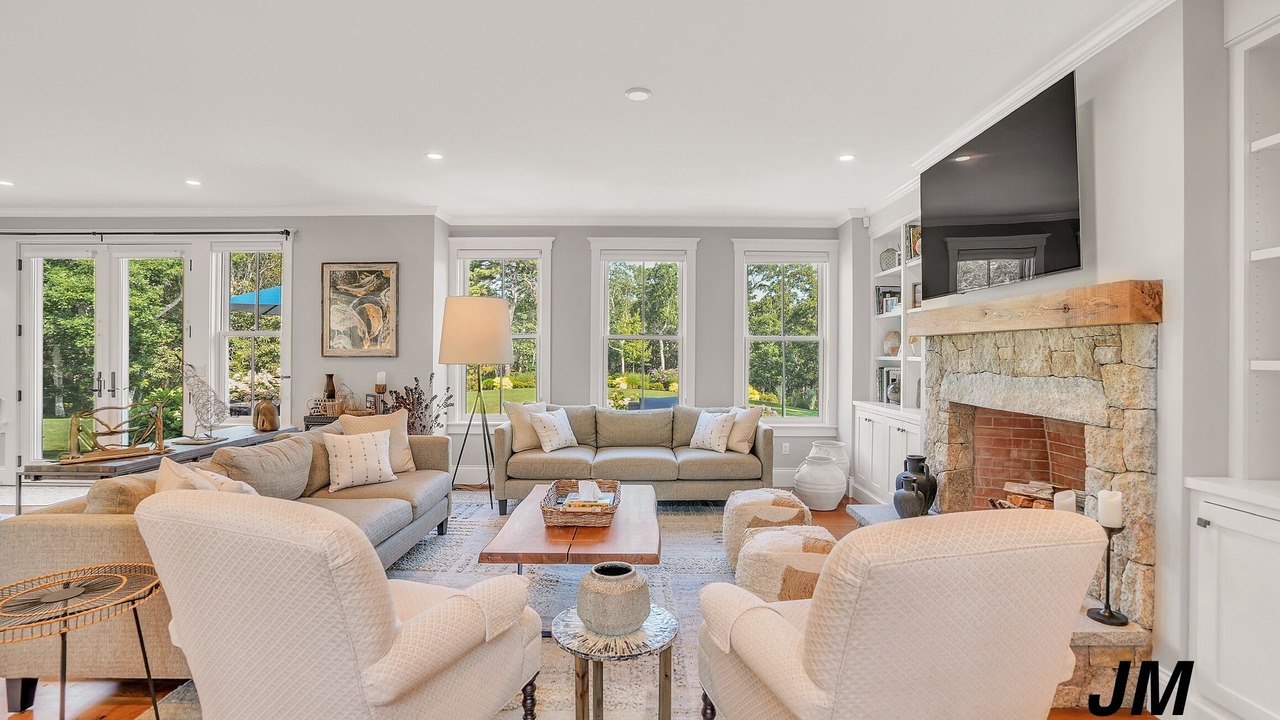 Photo of Livingroom in Lagoon Heights