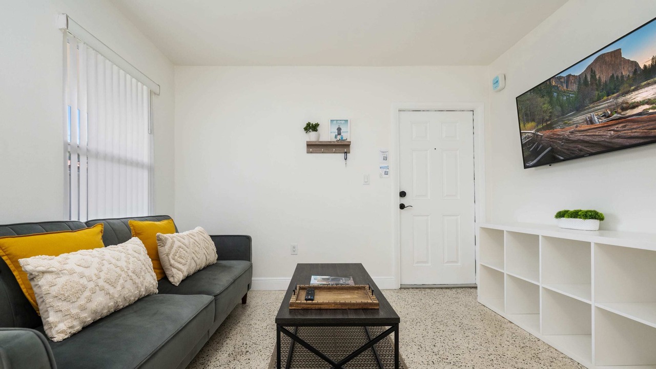 Photo of Livingroom in The Roads