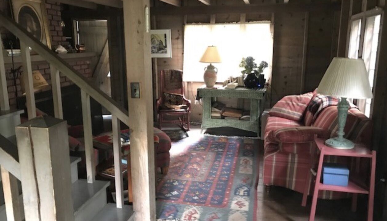 Photo of Livingroom in Chautauqua