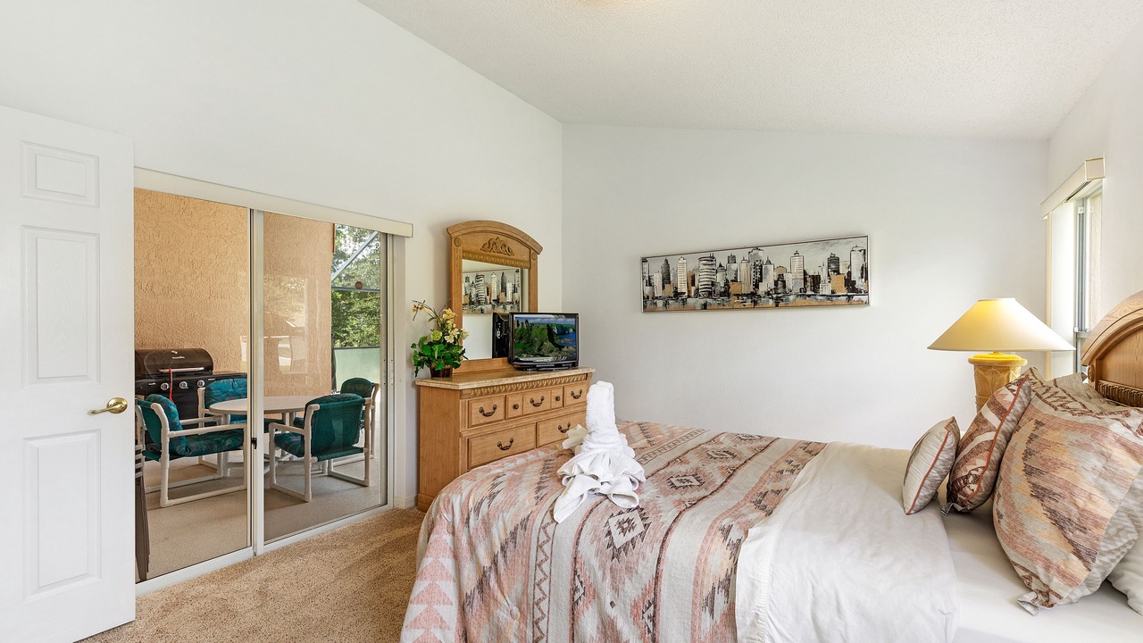 Photo of Bedroom in Orange Tree