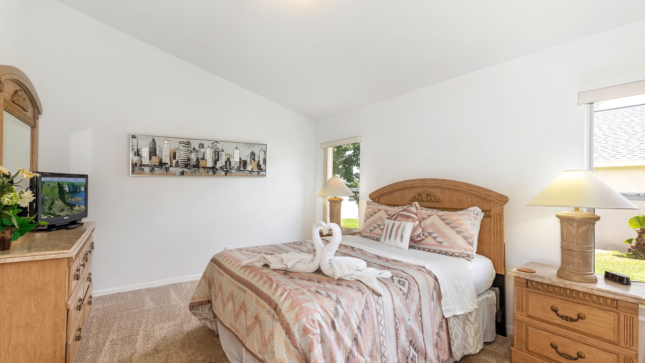 Photo of Bedroom in Orange Tree