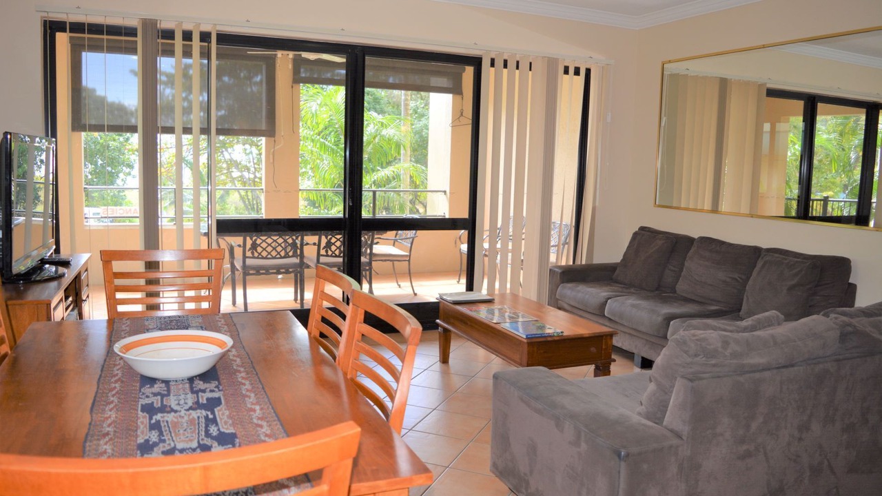 Photo of Livingroom in Yorkeys Knob