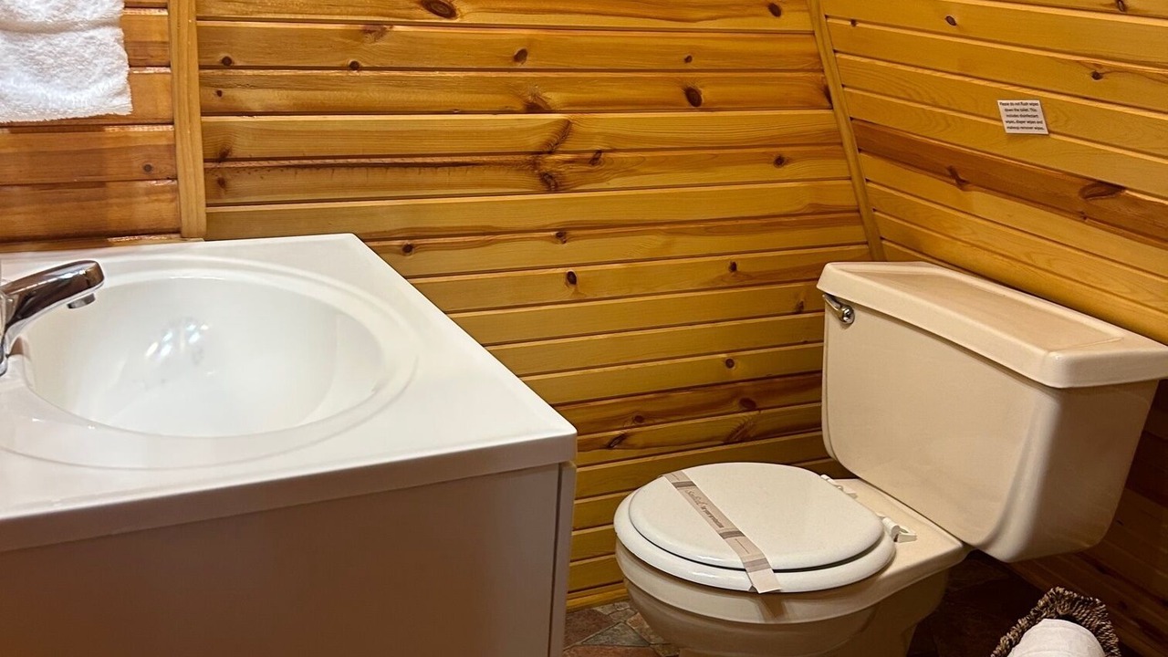 Photo of Bathroom in Eckerty