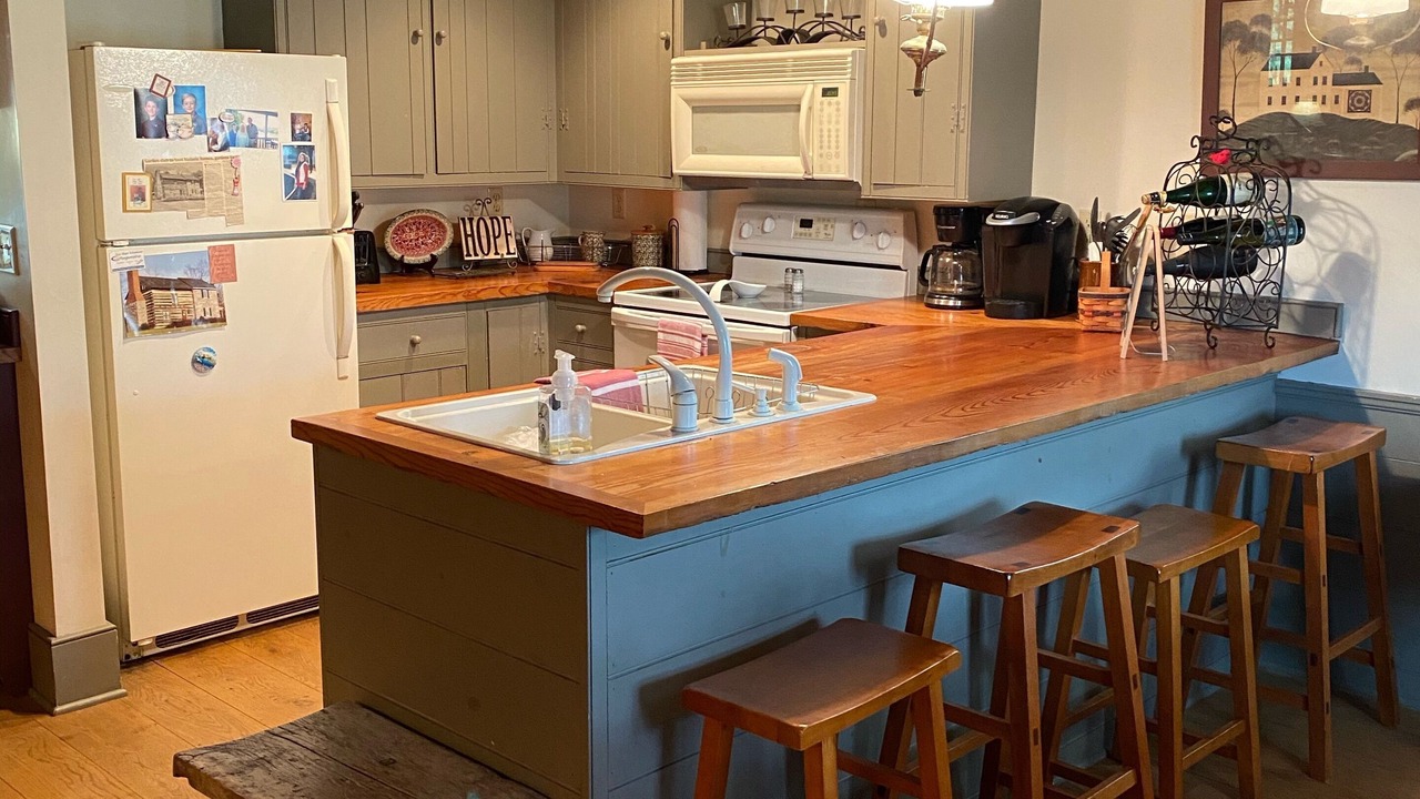 Photo of Kitchen in Fort Defiance