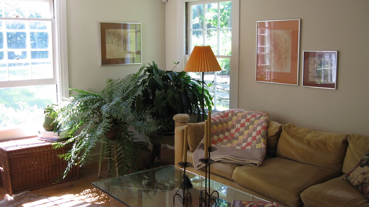 Photo of Livingroom in Clinton Corners