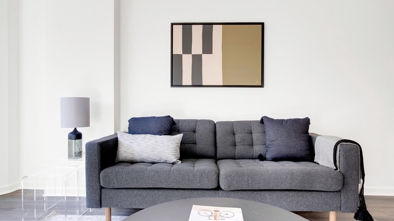Photo of Livingroom in Logan Circle
