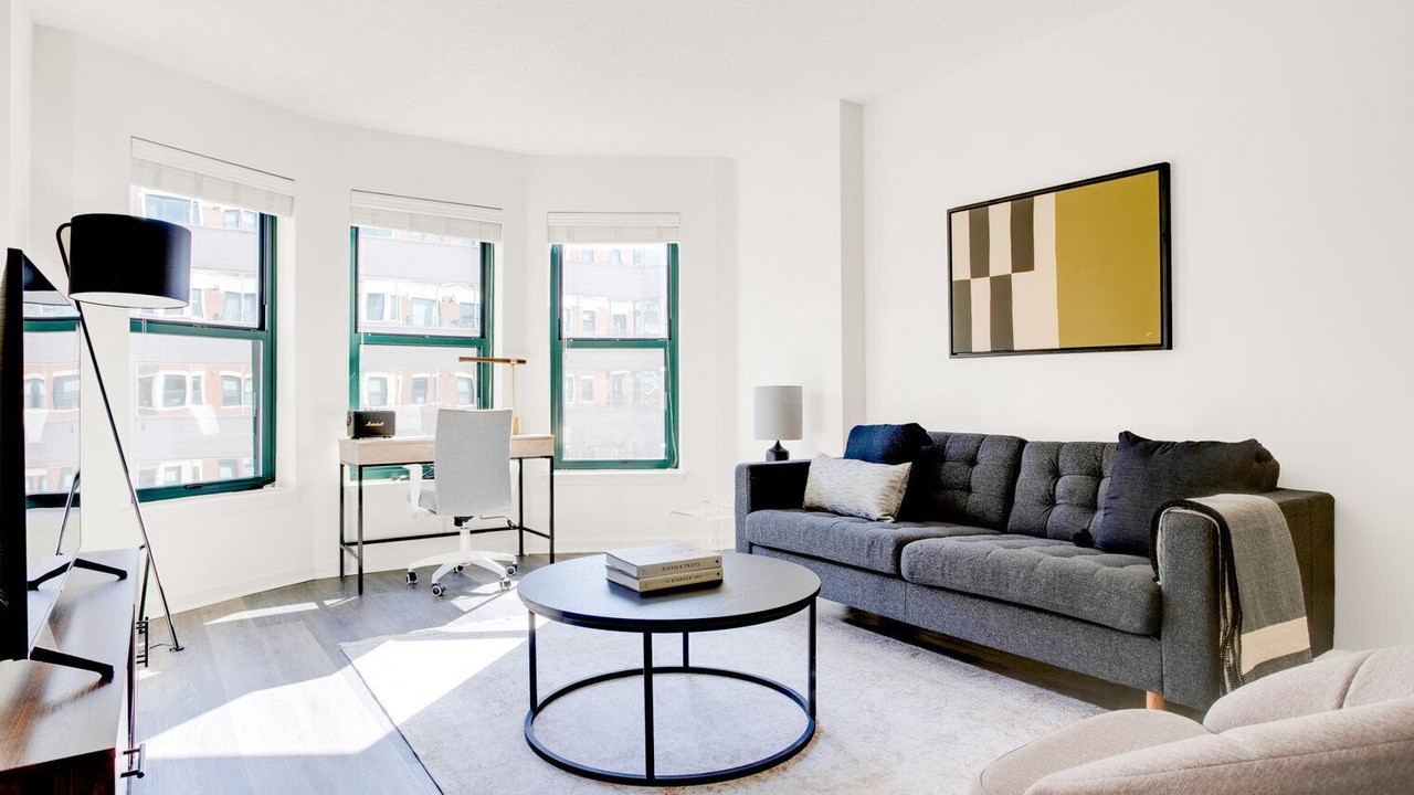 Photo of Livingroom in Logan Circle