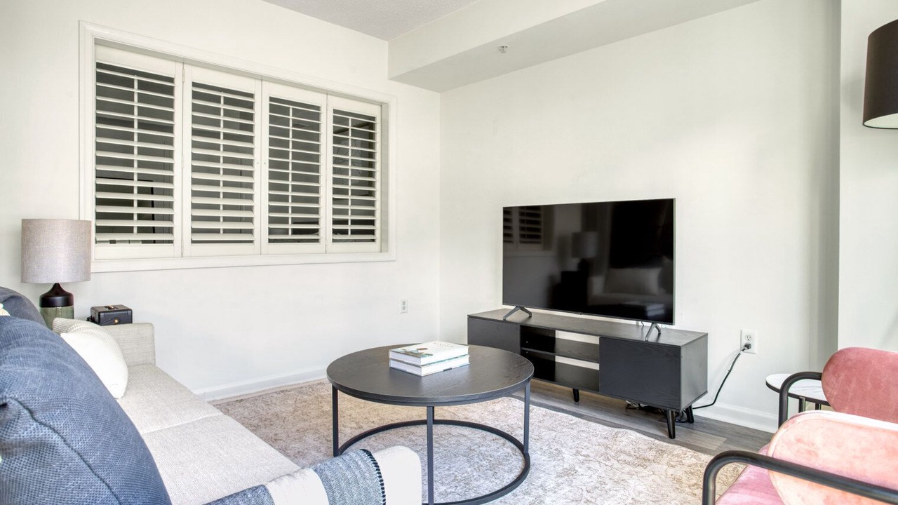 Photo of Livingroom in Logan Circle