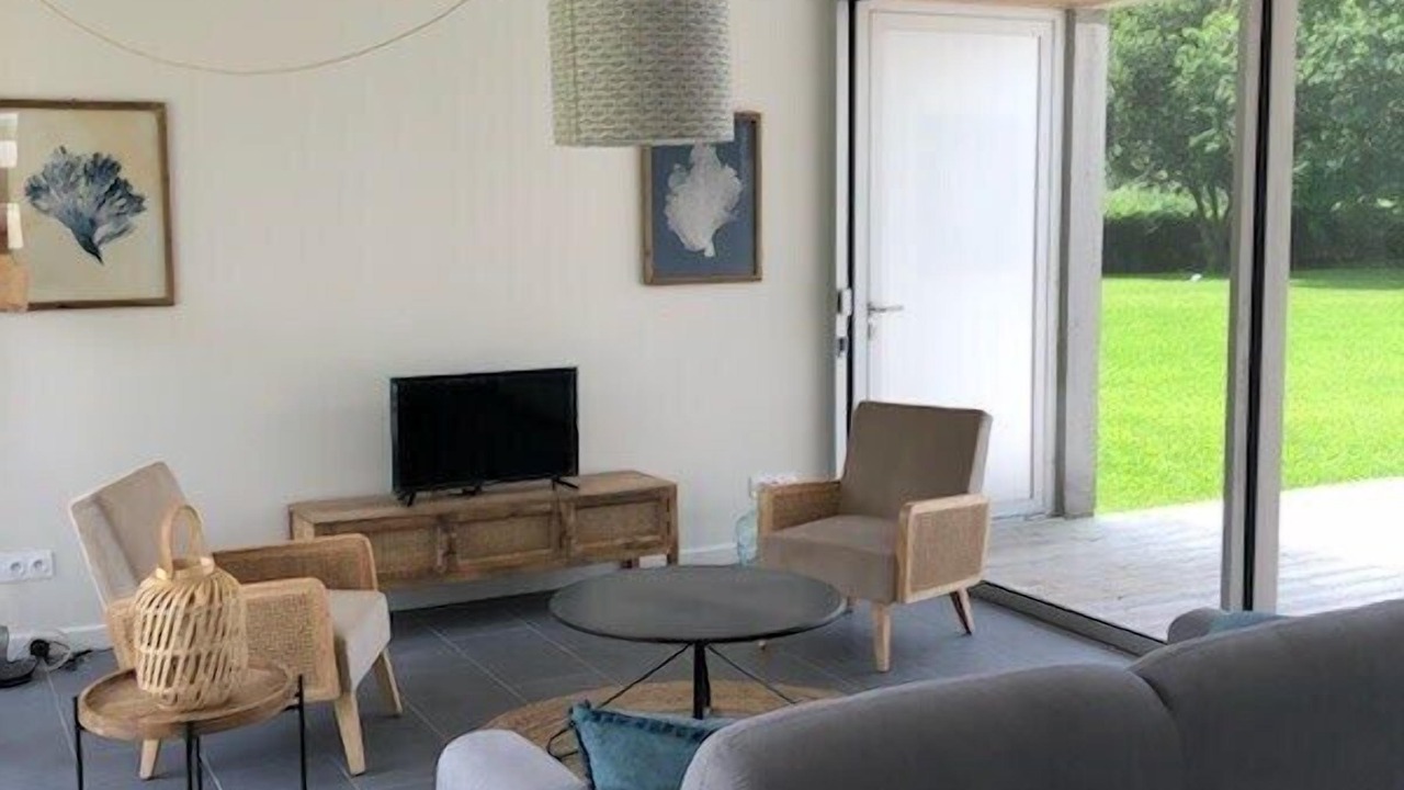 Photo of Livingroom in Plourivo