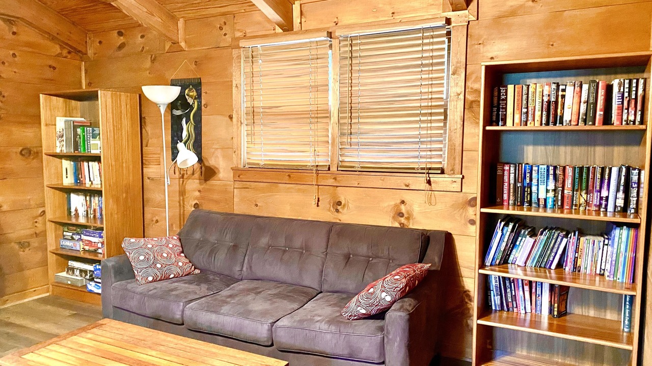 Photo of Livingroom in Piper Gap