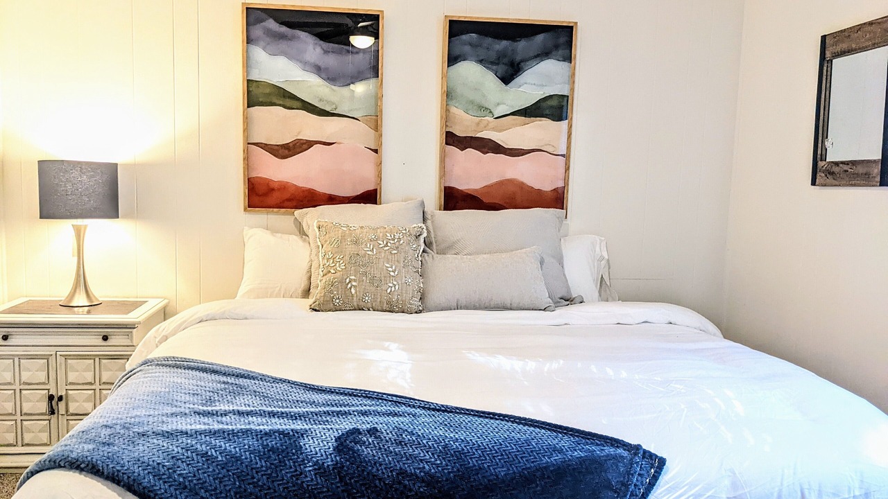 Photo of Bedroom in Hollywood Beach