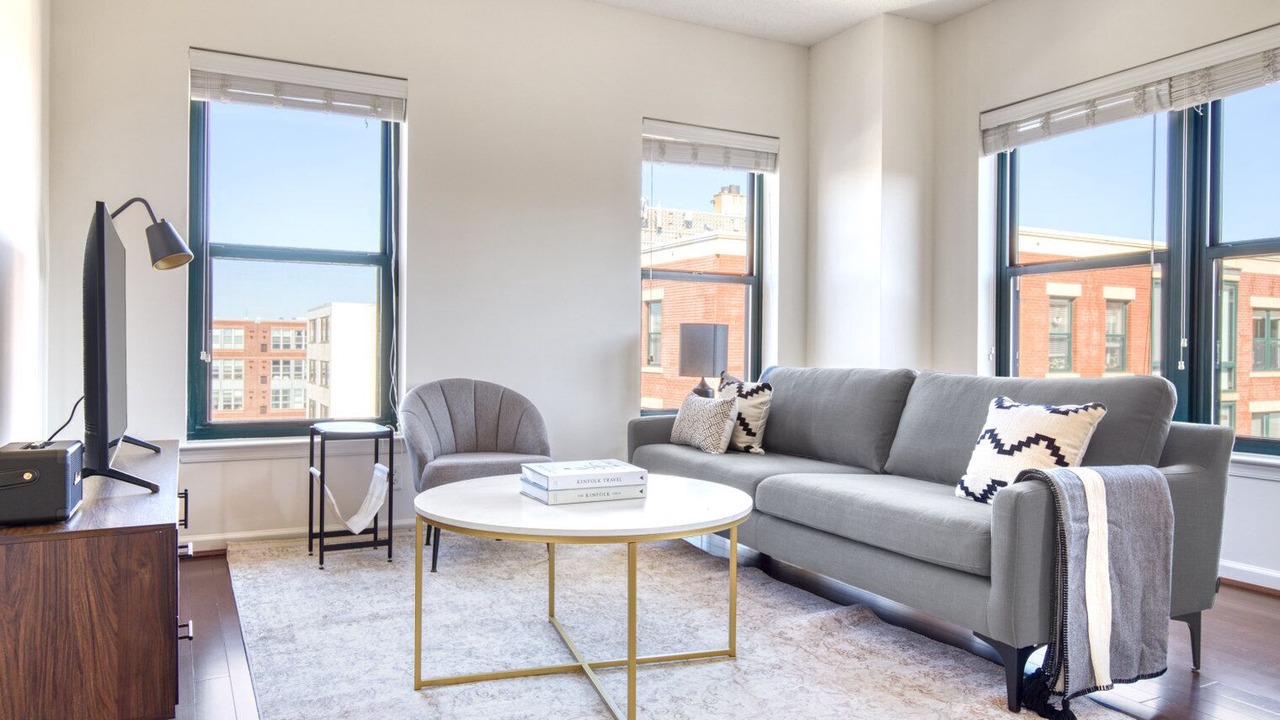 Photo of Livingroom in Logan Circle