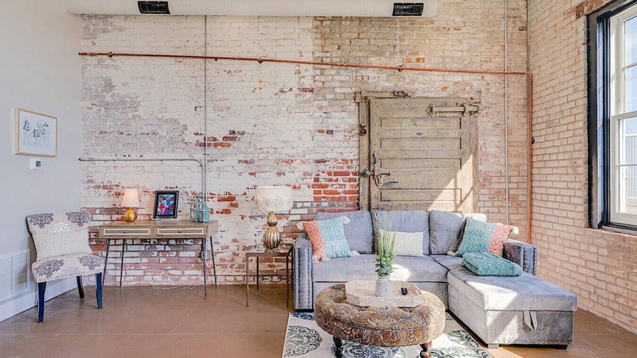 Photo of Livingroom in Newport News