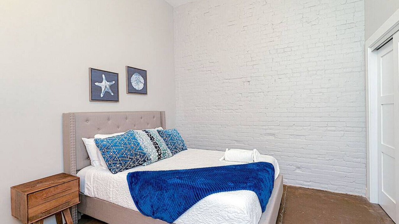 Photo of Bedroom in Newport News