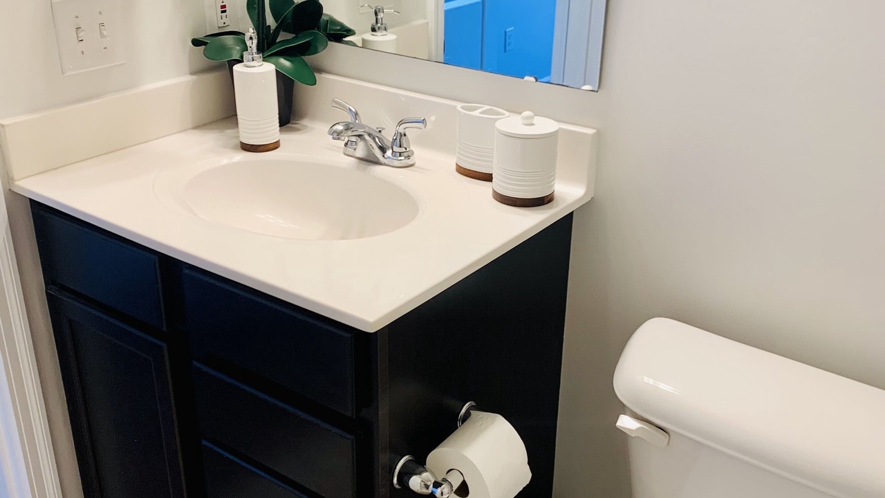 Photo of Bathroom in Hebron