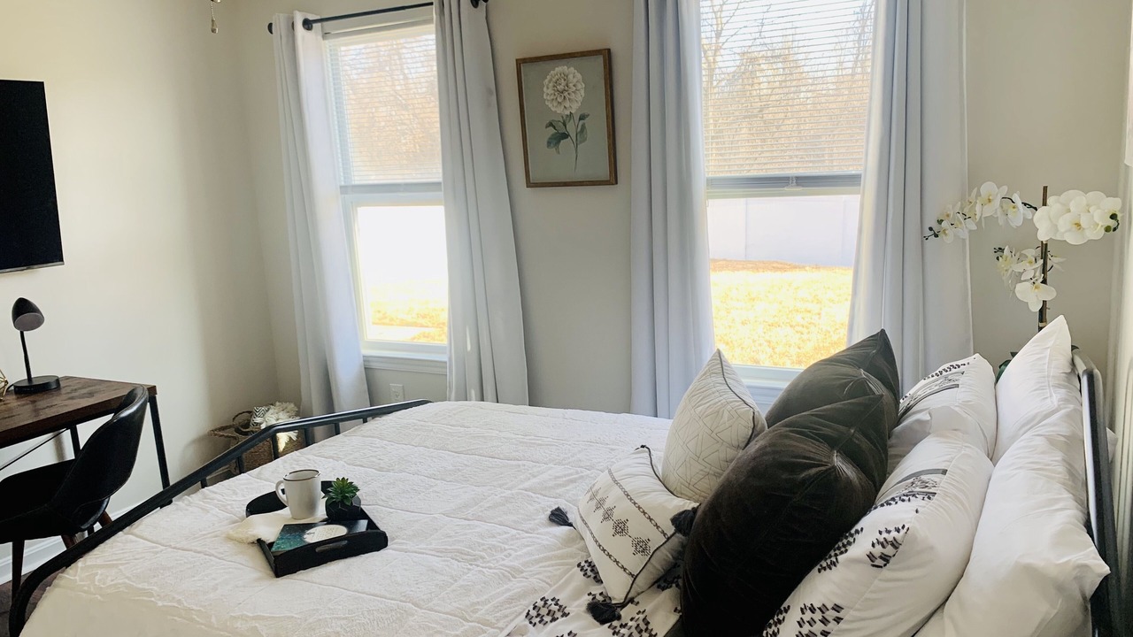 Photo of Bedroom in Hebron