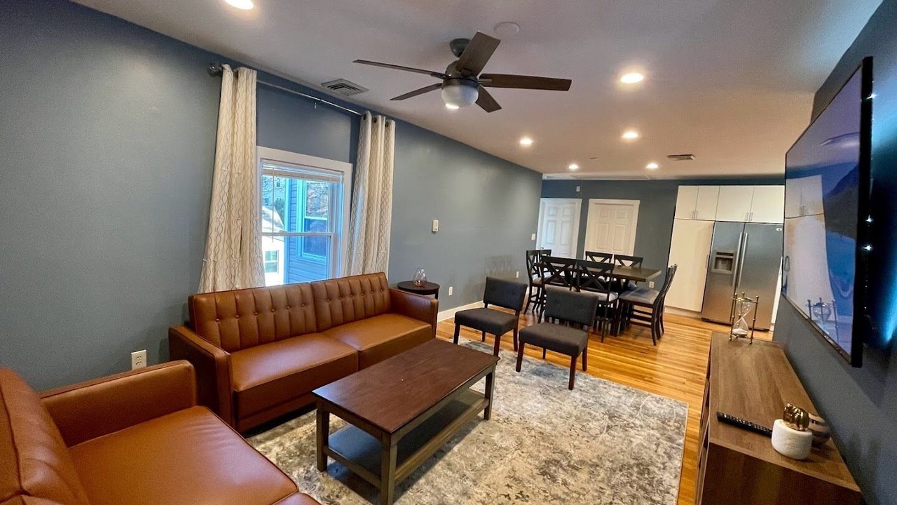 Photo of Livingroom in Prospect Hill