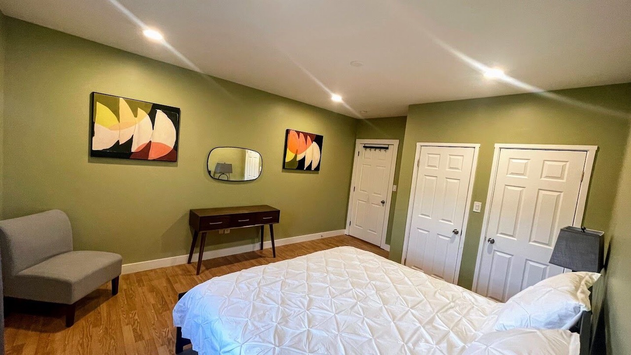 Photo of Bedroom in Prospect Hill