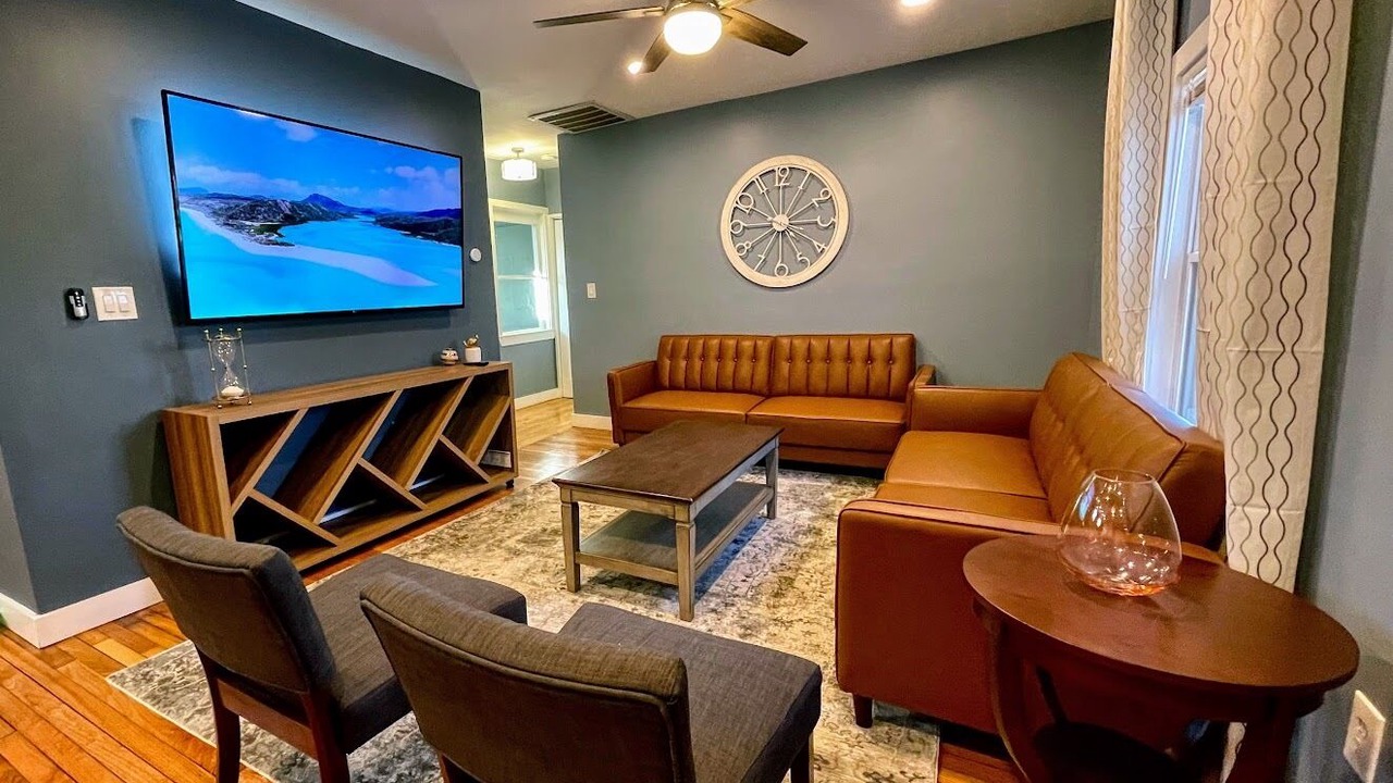 Photo of Livingroom in Prospect Hill
