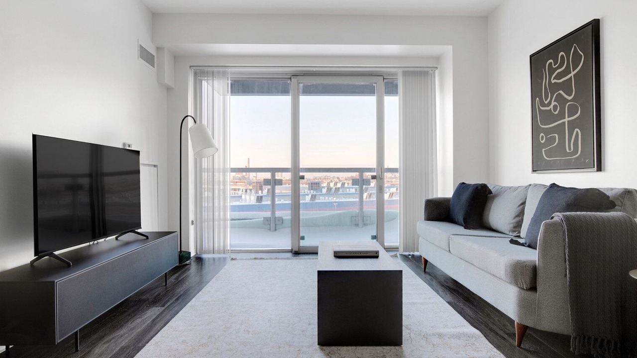 Photo of Livingroom in East Cambridge