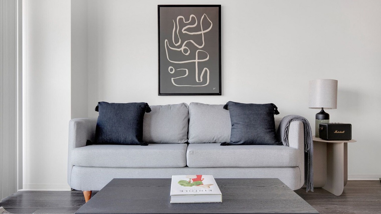 Photo of Livingroom in East Cambridge
