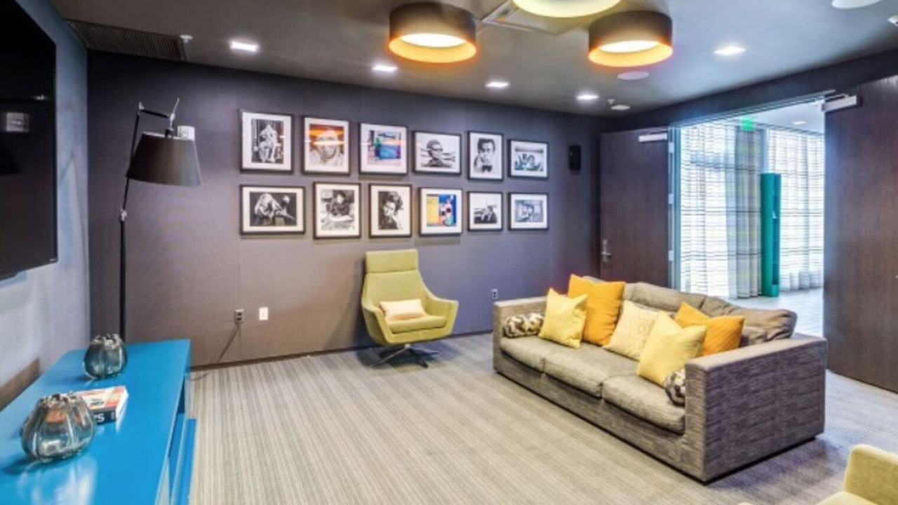 Photo of Livingroom in East Cambridge