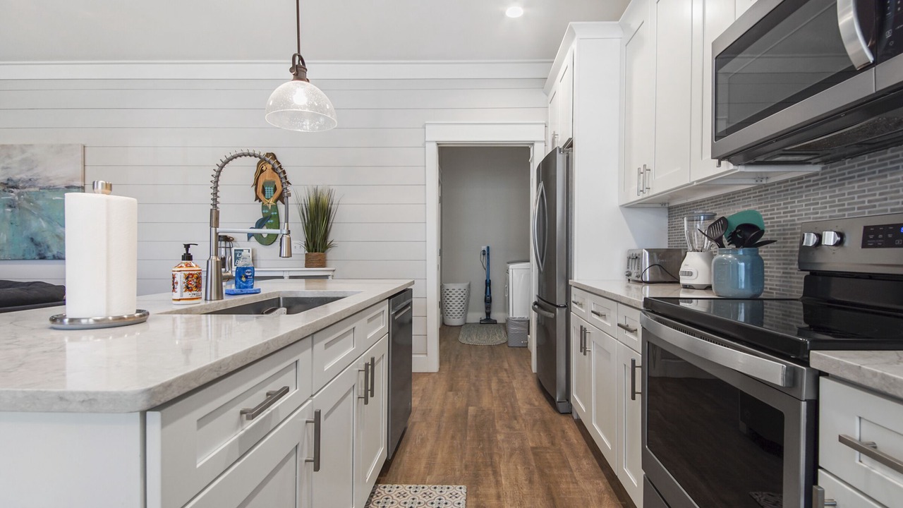 Photo of Kitchen in Kiska Beach