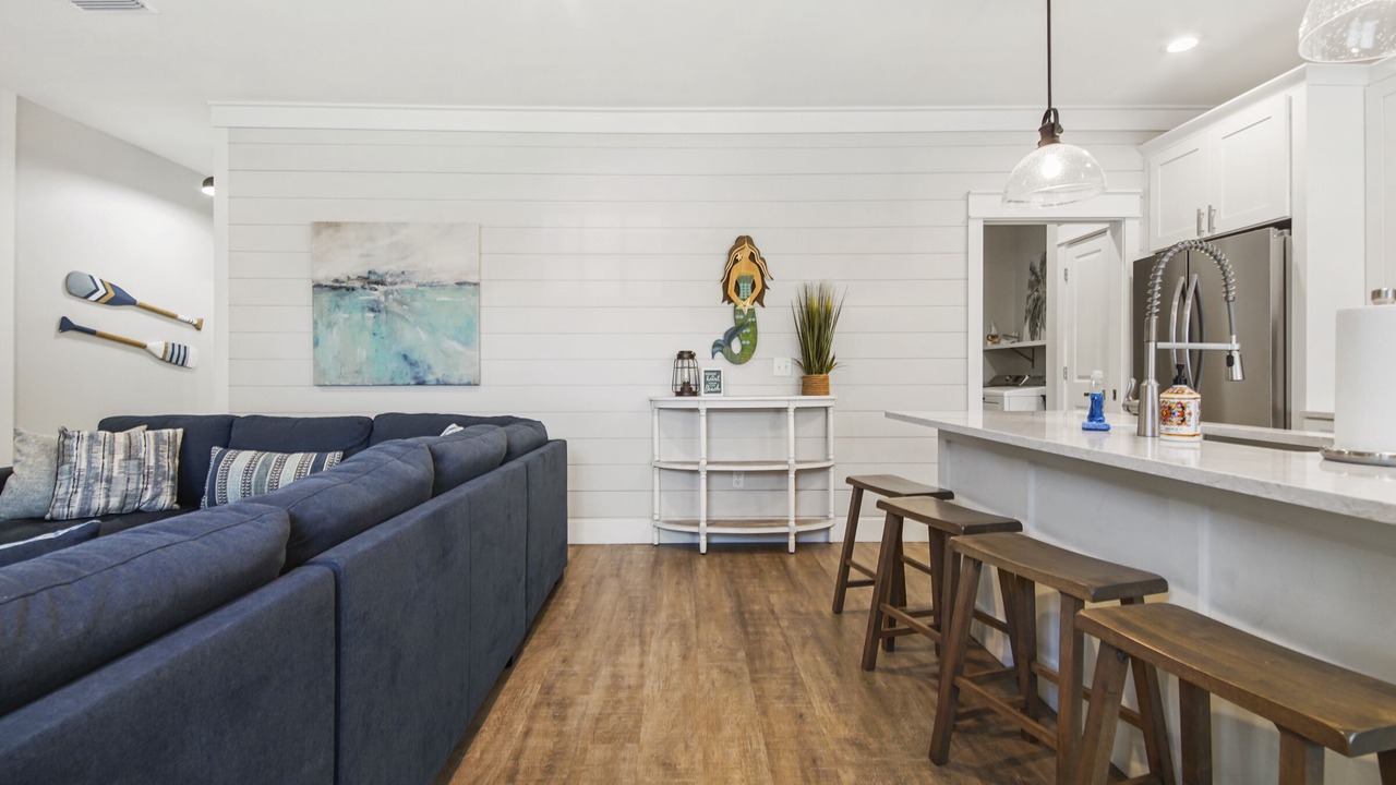 Photo of Livingroom in Kiska Beach