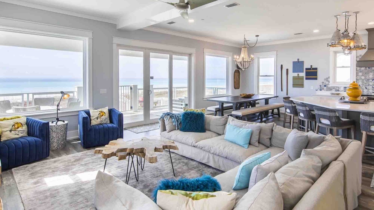 Photo of Bedroom in Miramar Beach