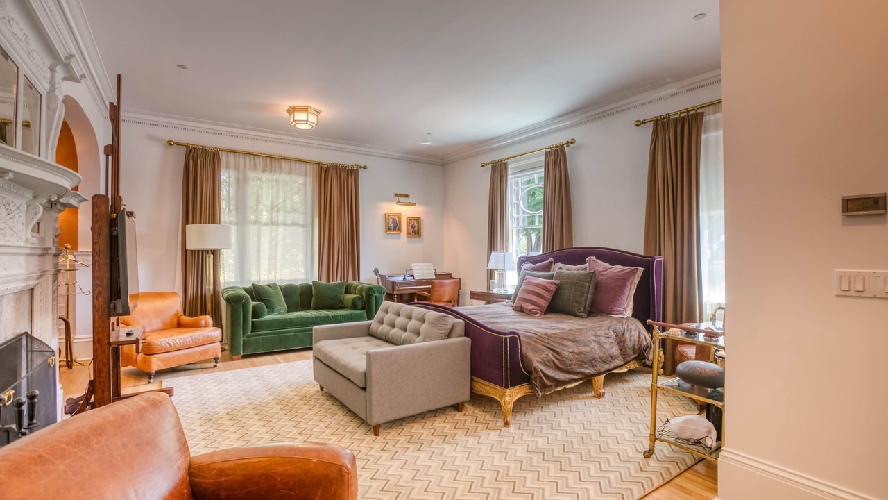 Photo of Bedroom in Lenox