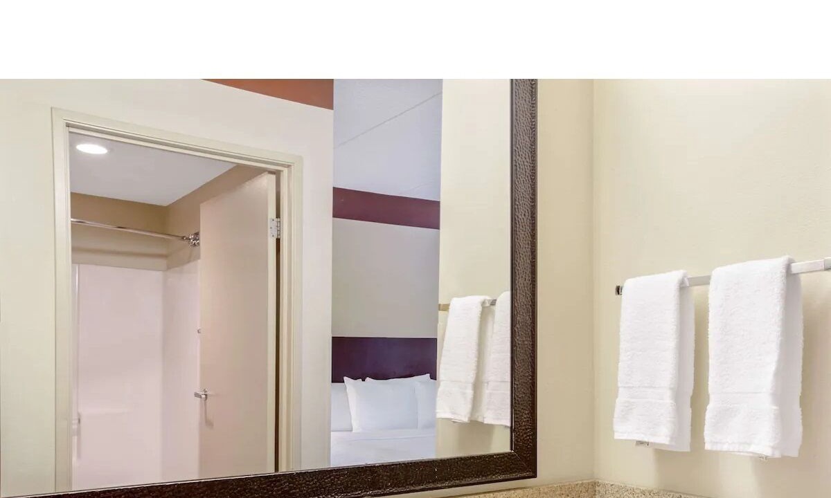 Photo of Bathroom in Cutler Bay