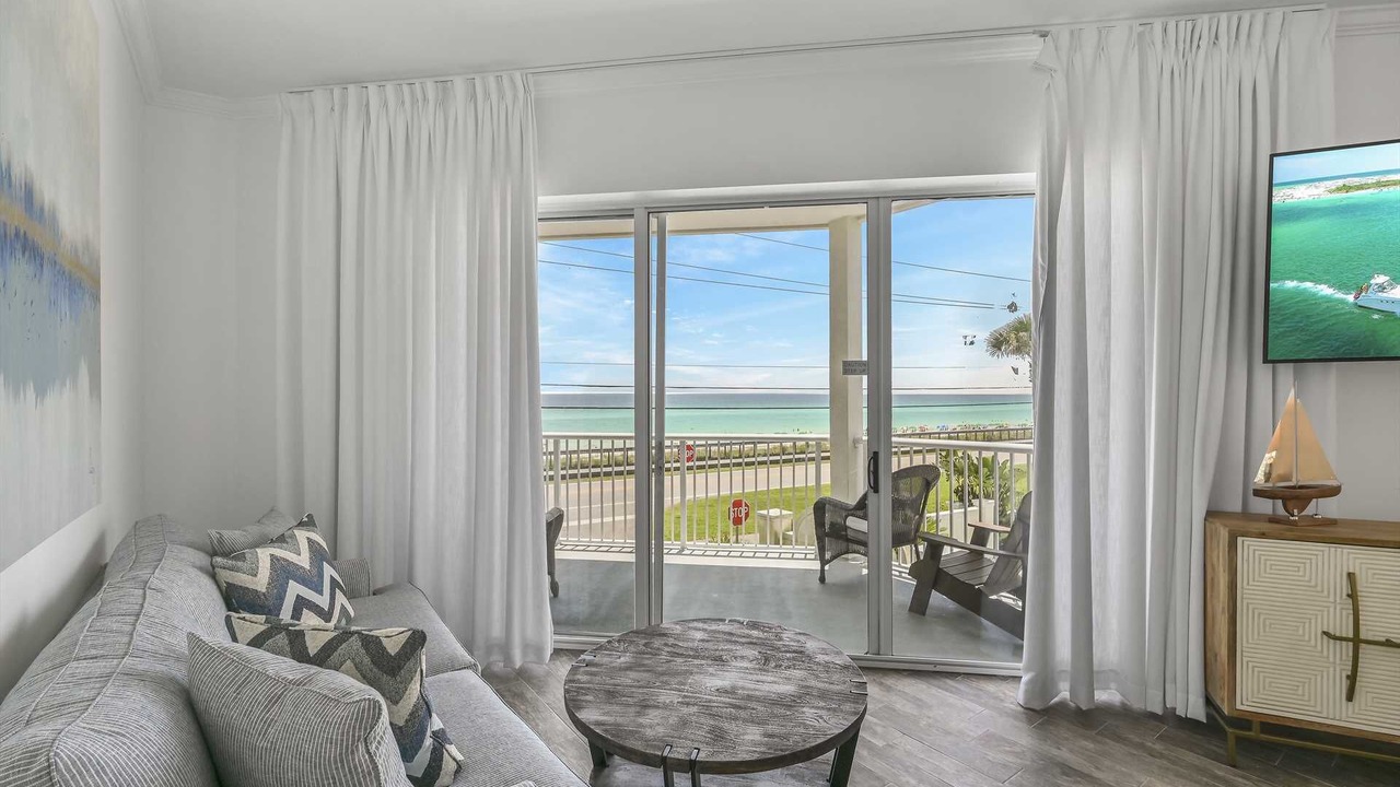 Photo of Others in Avalon Beach Estates