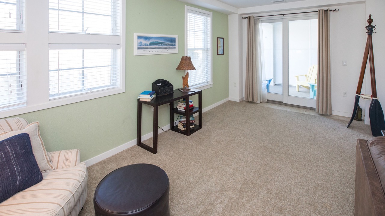 Photo of Livingroom in Sandbridge