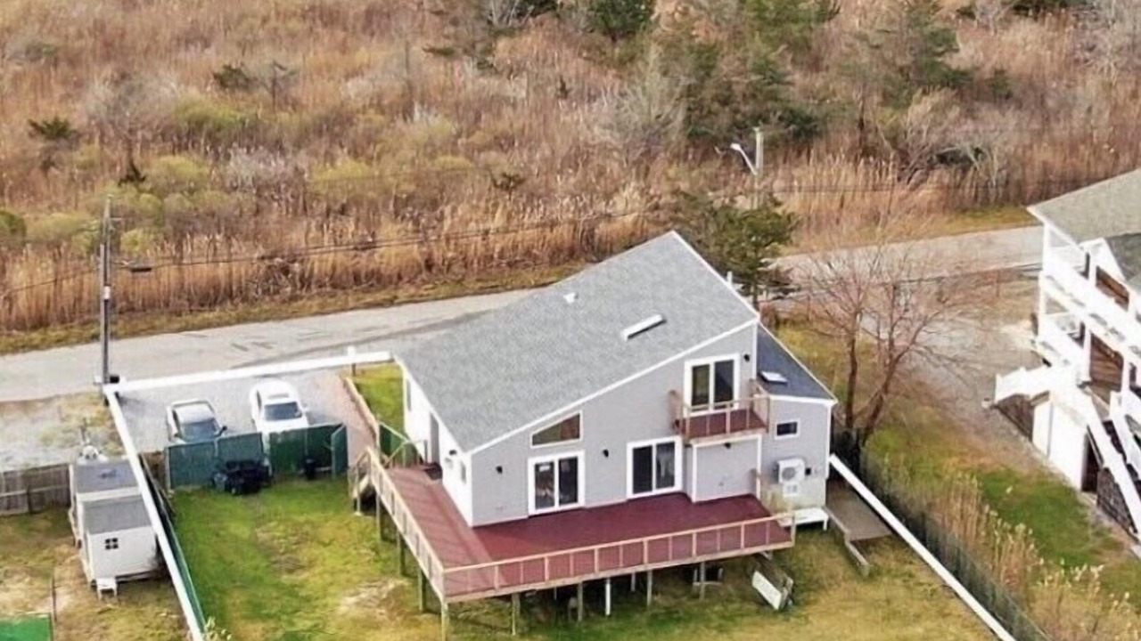 Photo of Outdoor in Mastic Beach