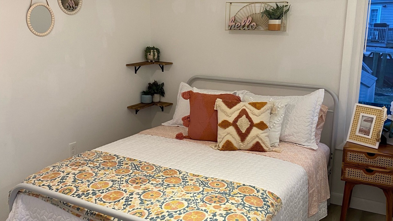 Photo of Bedroom in Mastic Beach