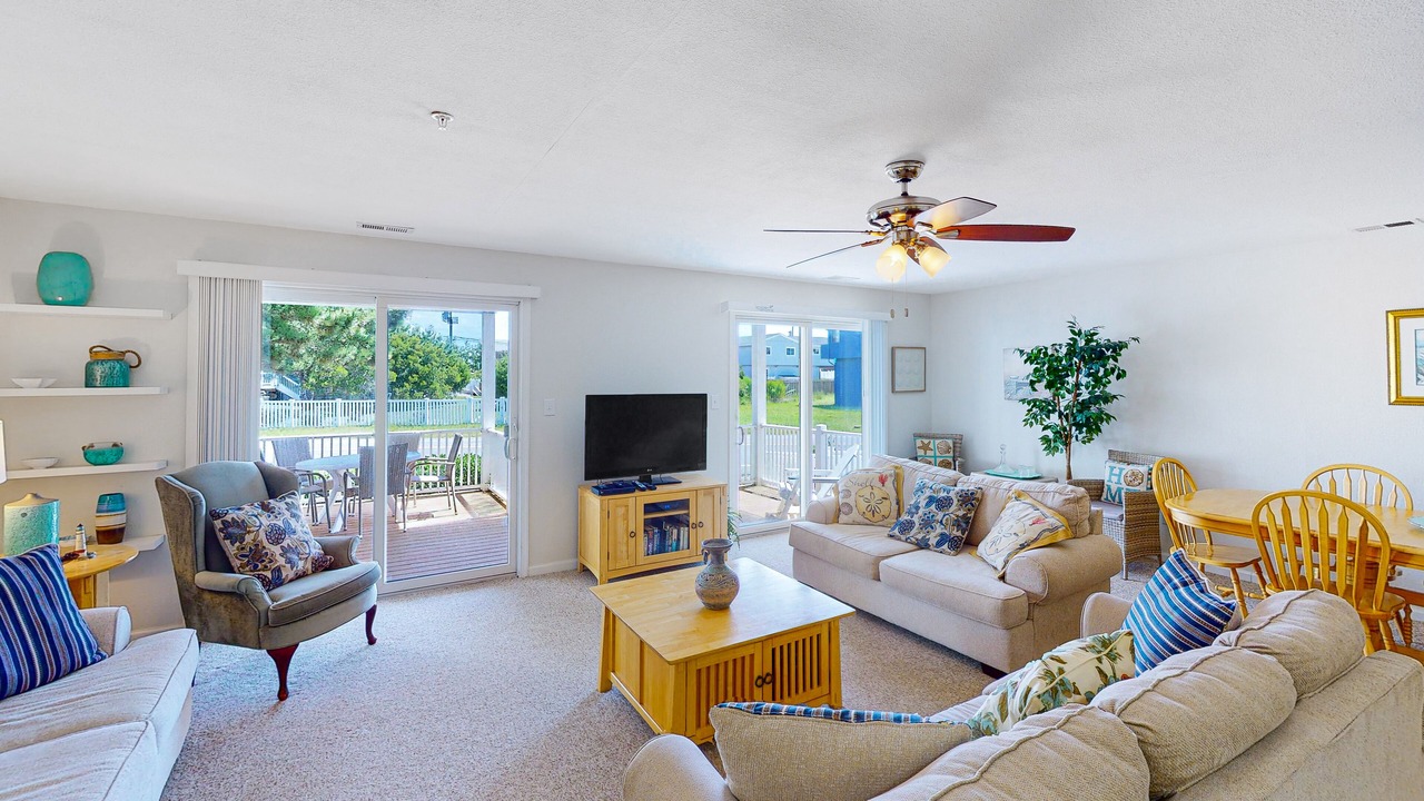 Photo of Livingroom in Sandbridge