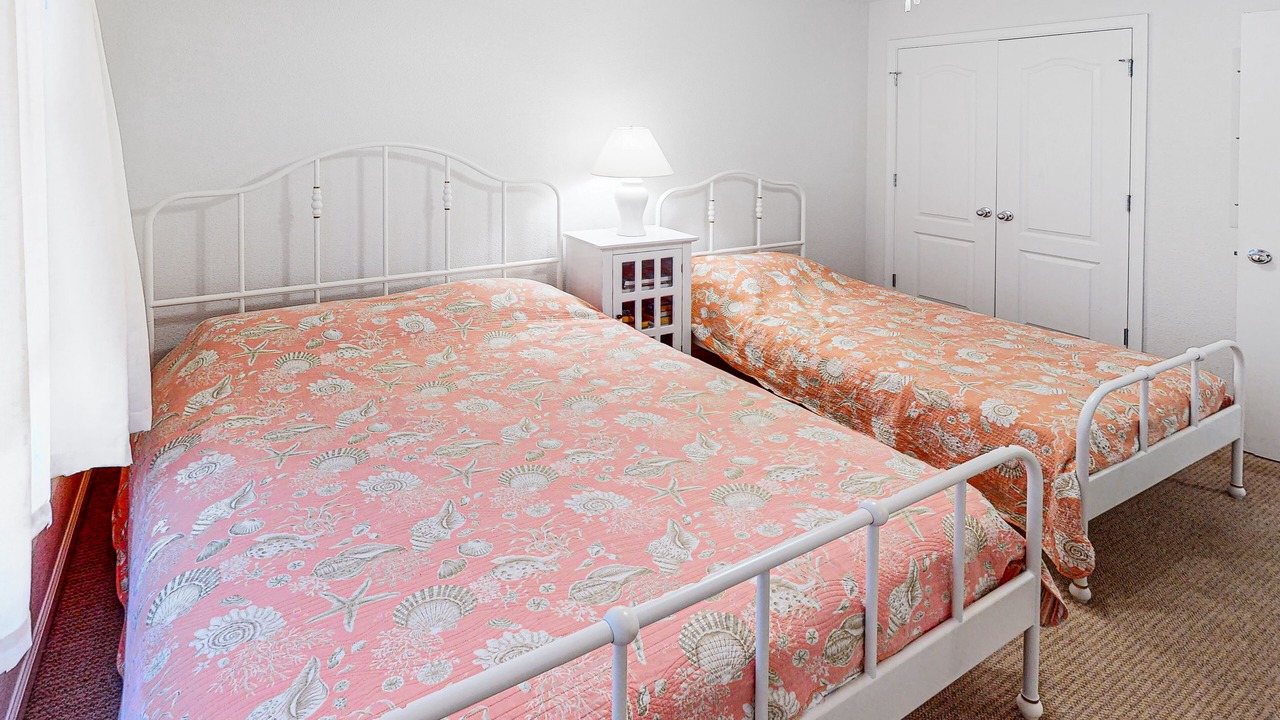 Photo of Bedroom in Sandbridge