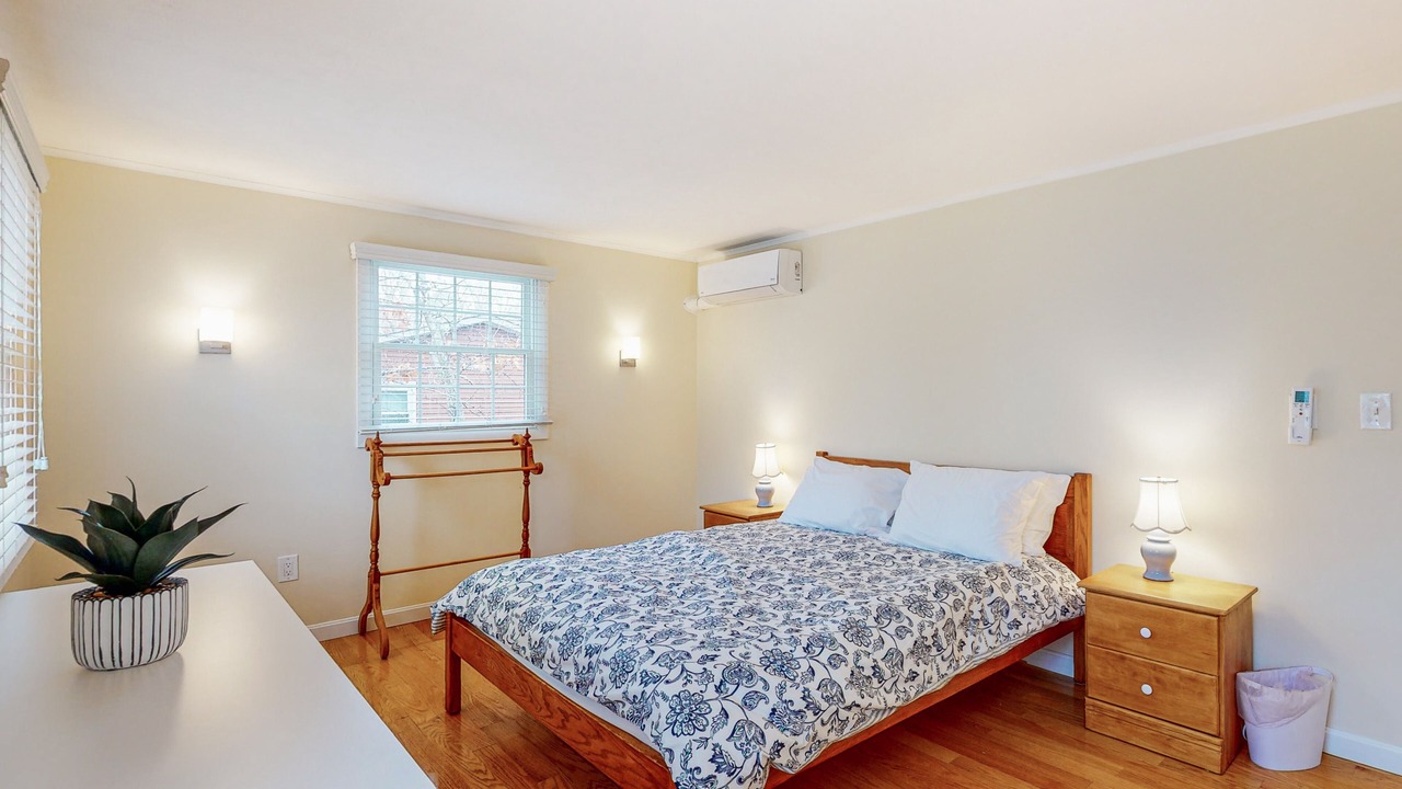 Photo of Bedroom in East Harwich