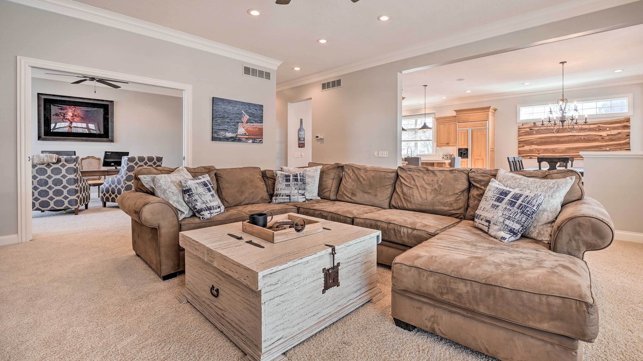 Photo of Livingroom in Syracuse