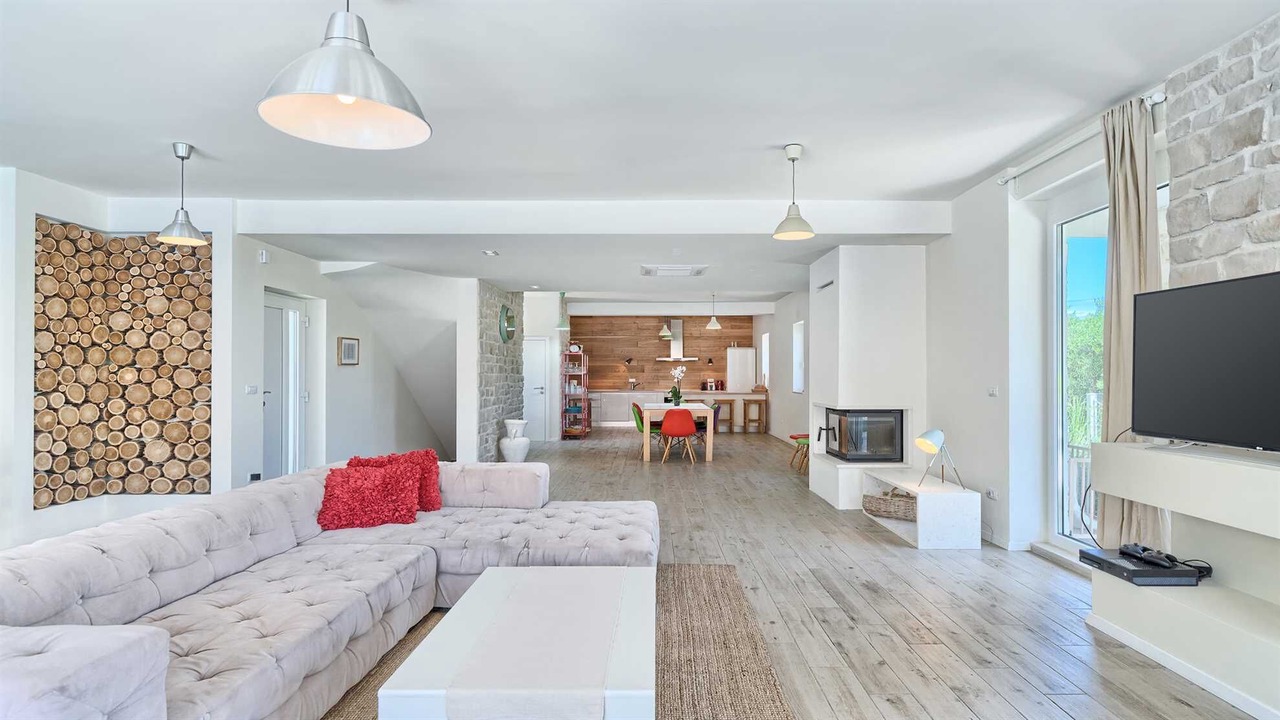 Photo of Livingroom in Pitve