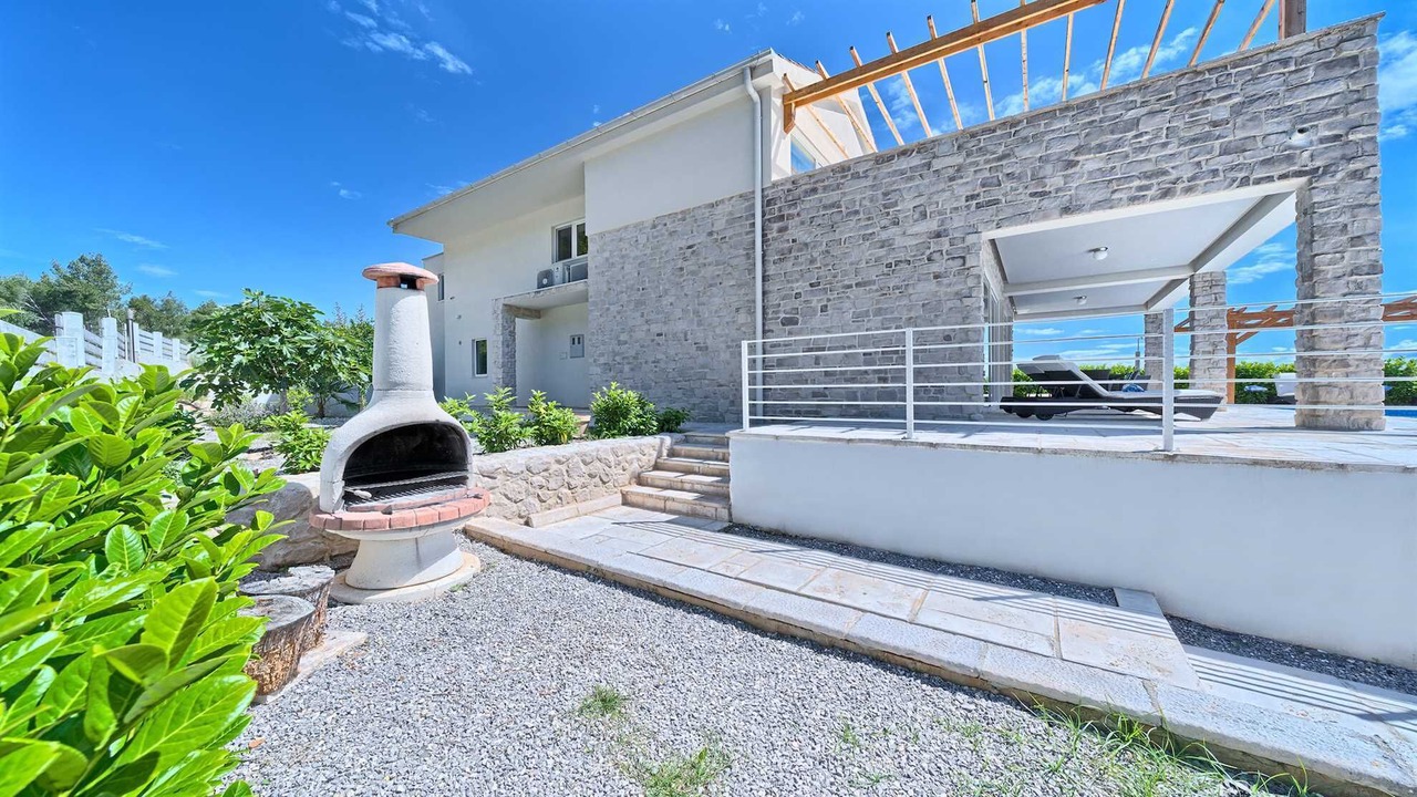 Photo of Patio Balcony in Pitve