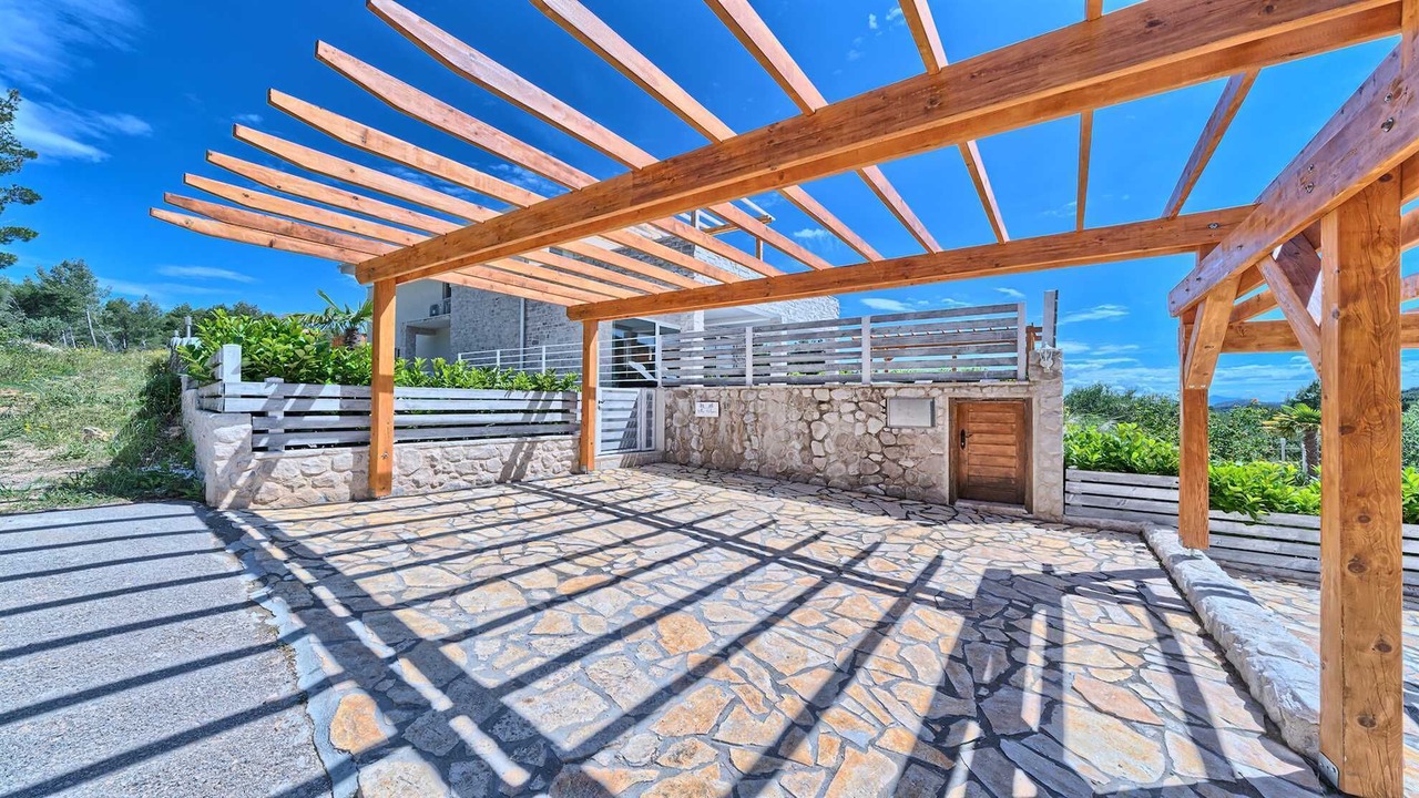 Photo of Patio Balcony in Pitve