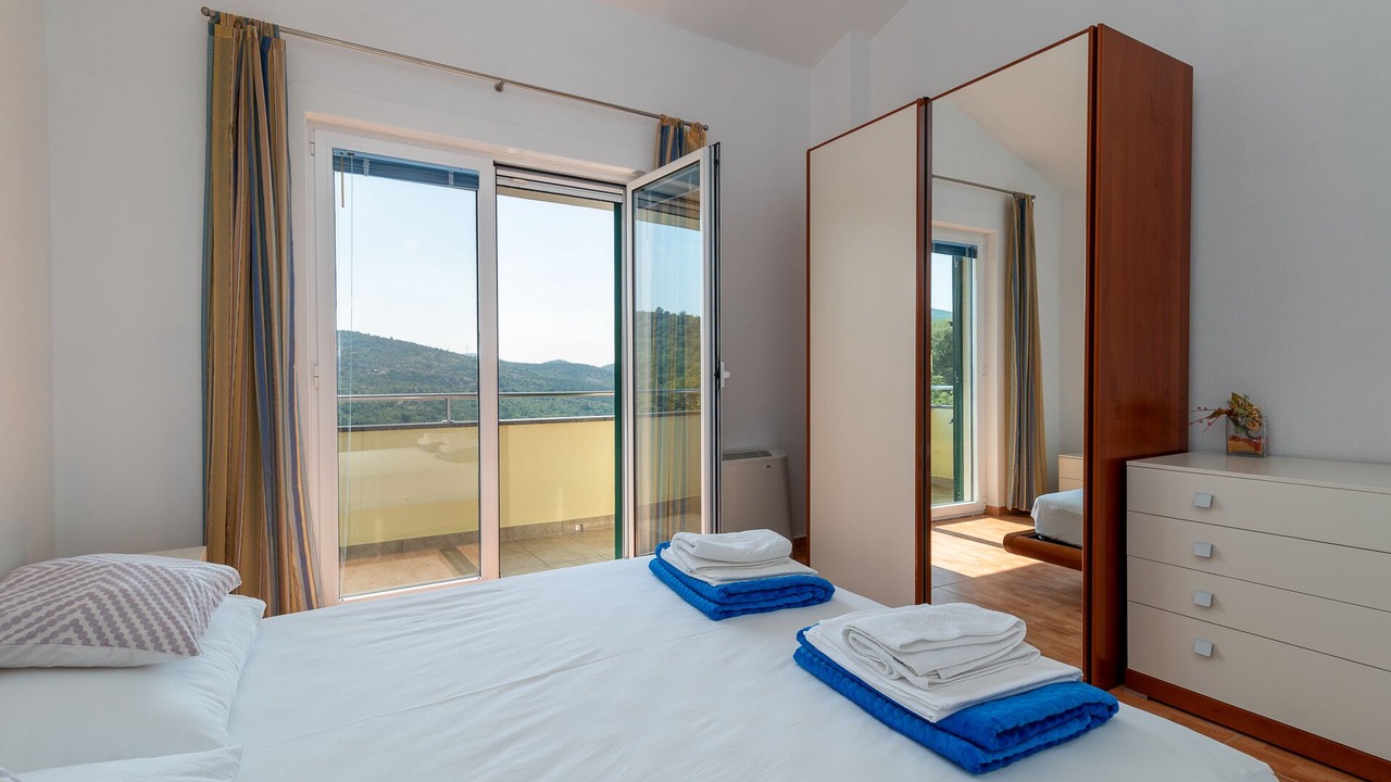 Photo of Bedroom in Marina
