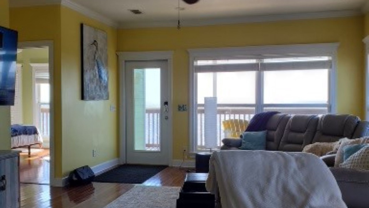 Photo of Livingroom in Keaton Beach