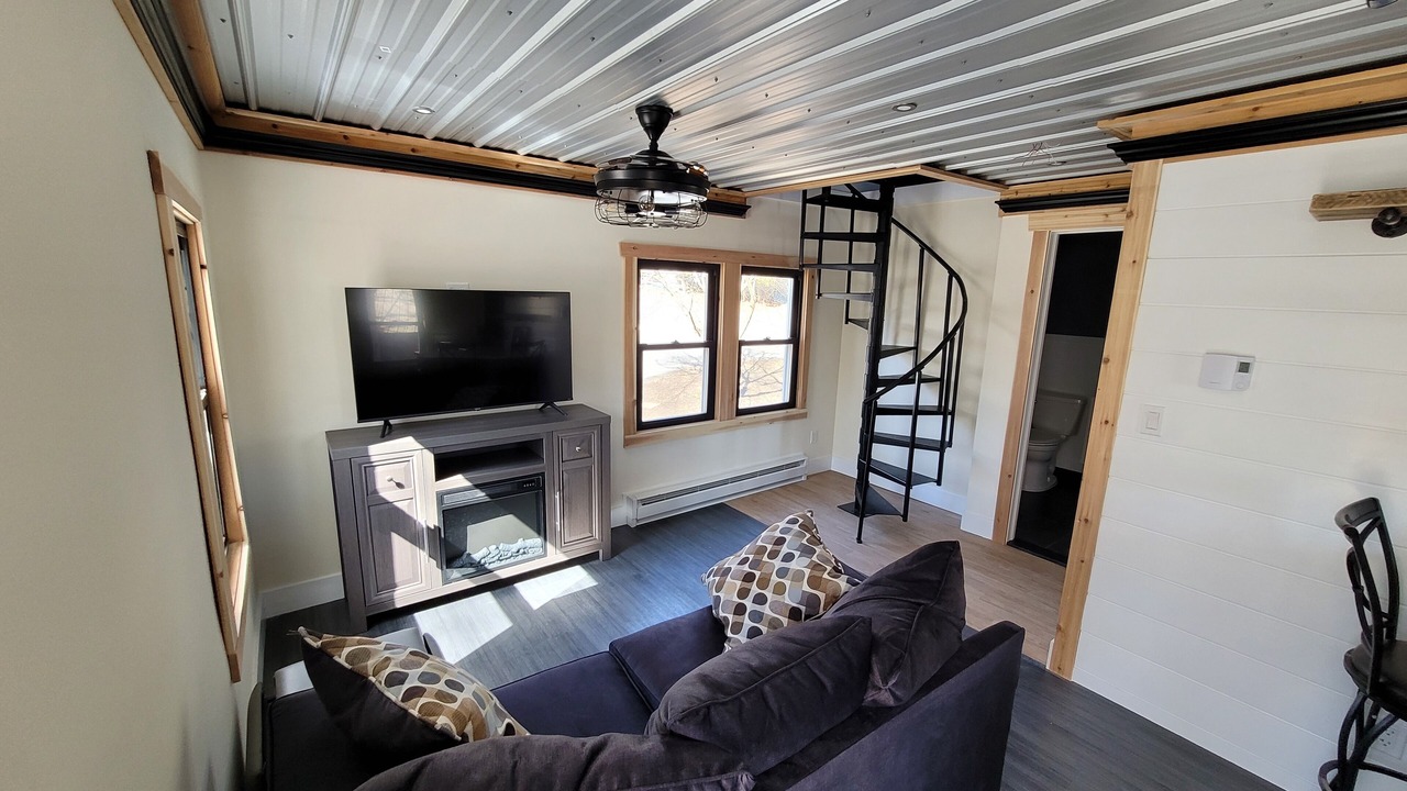 Photo of Livingroom in Cortlandt