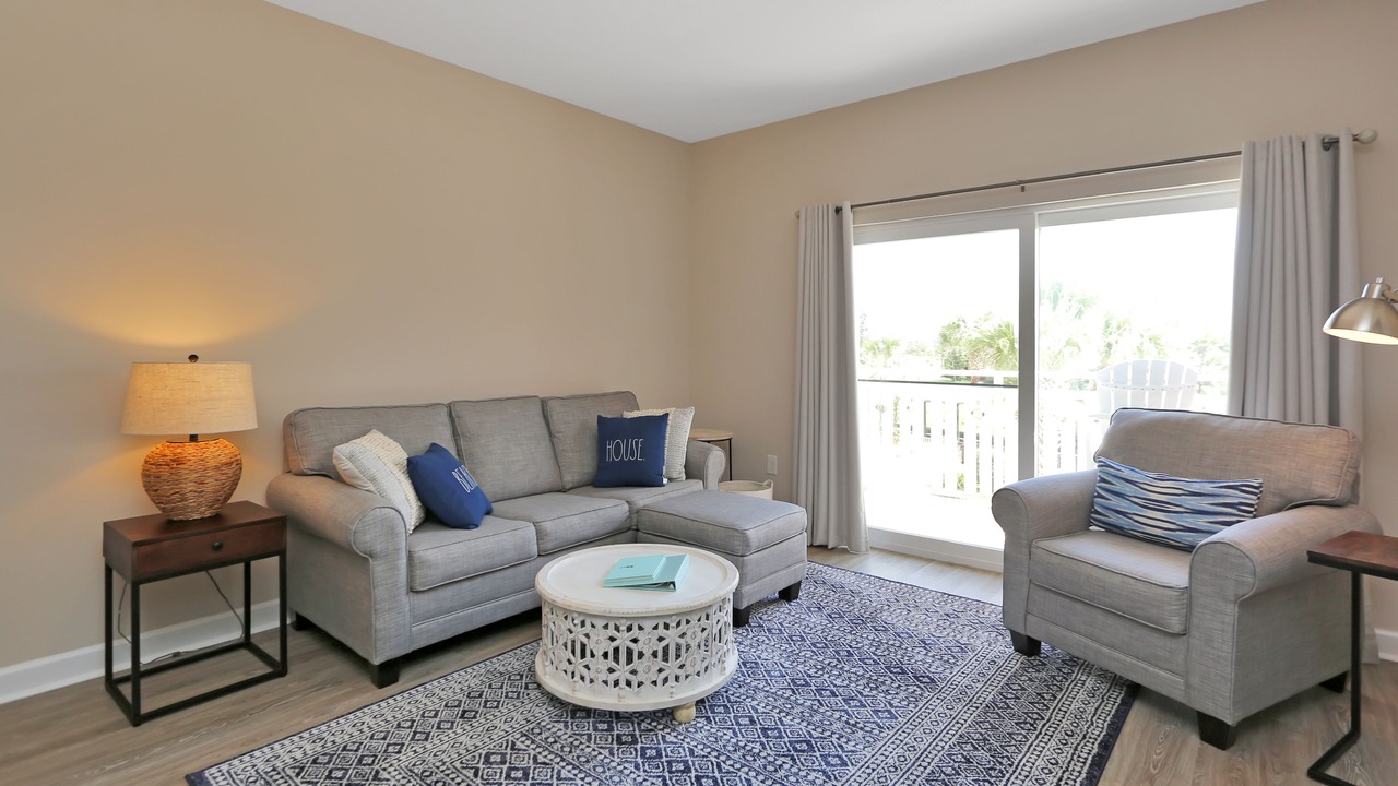 Photo of Livingroom in Waterside Village