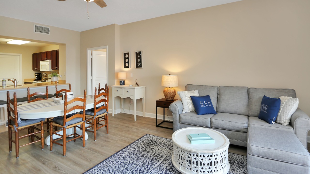 Photo of Livingroom in Waterside Village