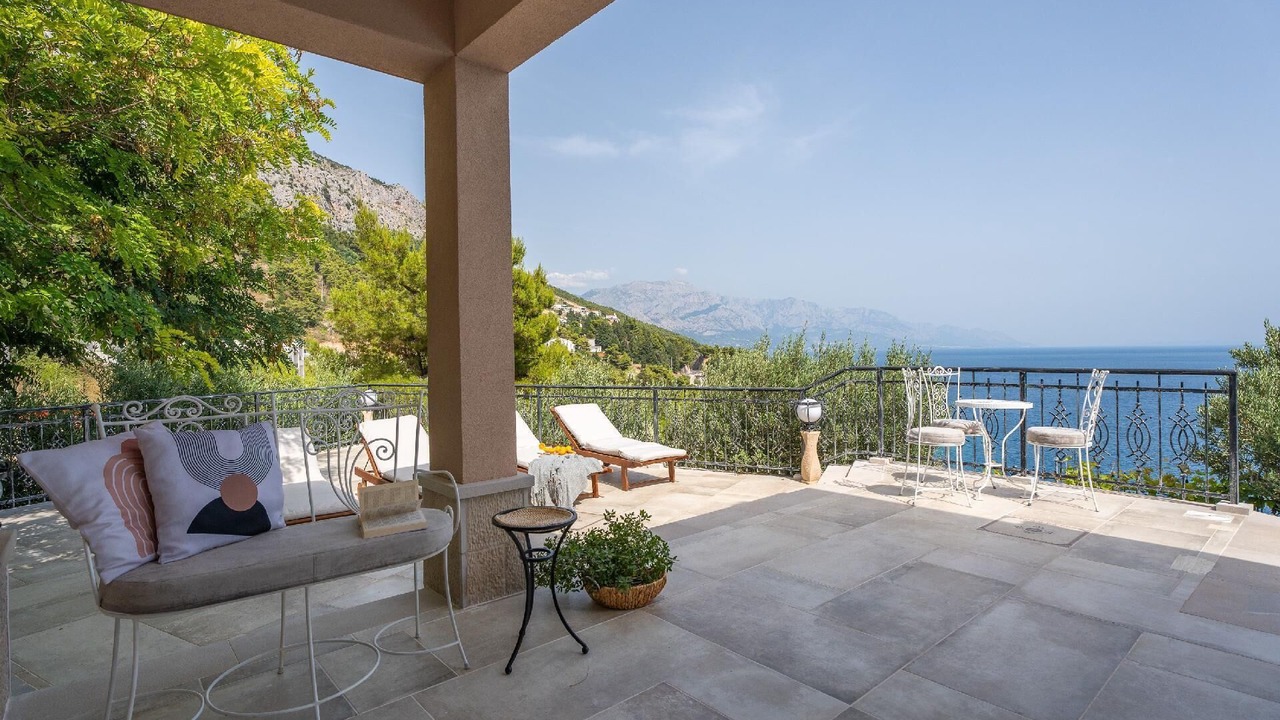 Photo of Patio Balcony in Mimice