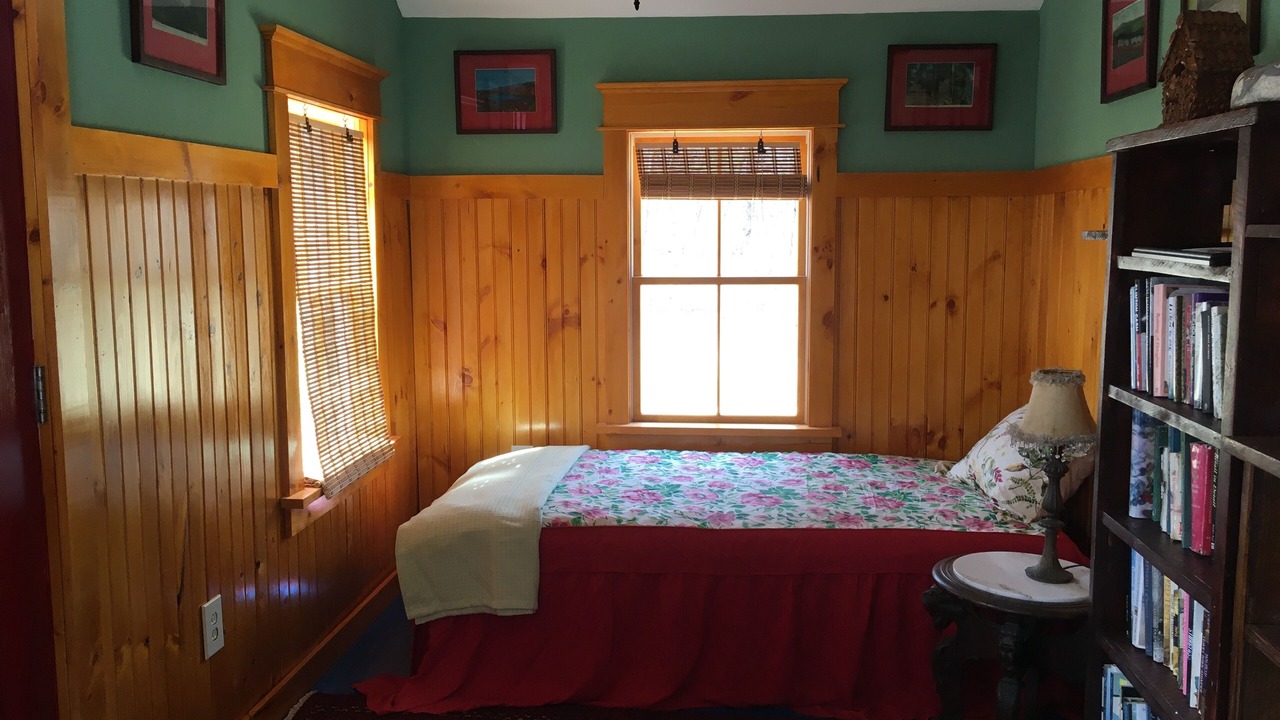 Photo of Bedroom in North Creek